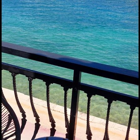 Celebrity Hotel Argostoli  Exterior photo