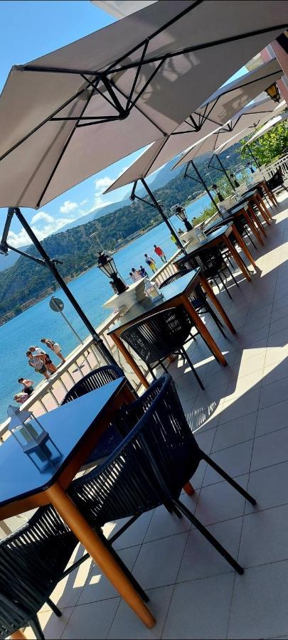 Celebrity Hotel Argostoli  Exterior photo