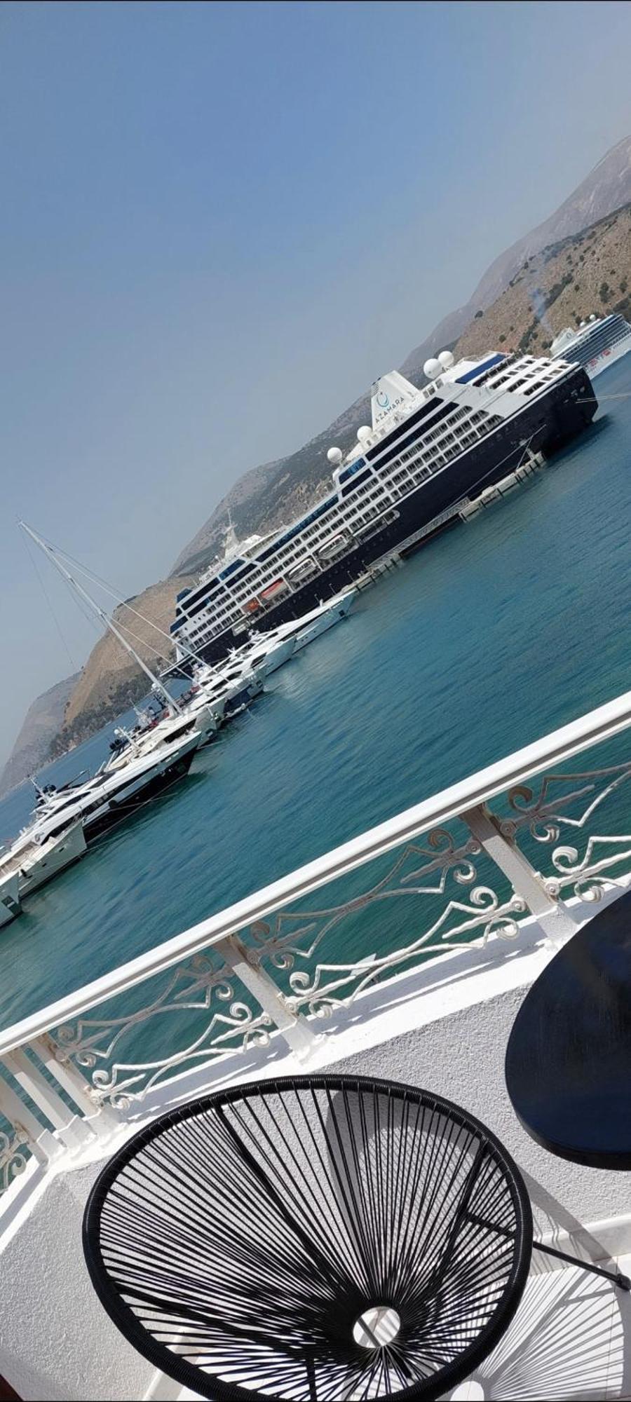 Celebrity Hotel Argostoli  Exterior photo